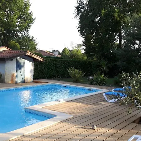 Charmante Maison Avec Piscine A Andernos-les-Bains