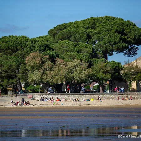 Charmante Maison Avec Piscine A